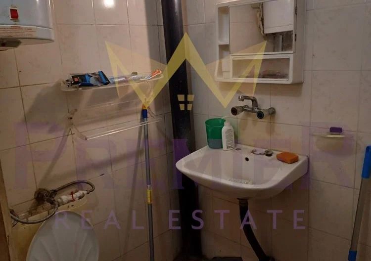 Двуетажна къща в с. Генерал Кантарджиево -  - снимка 3 - Имоти Премиер