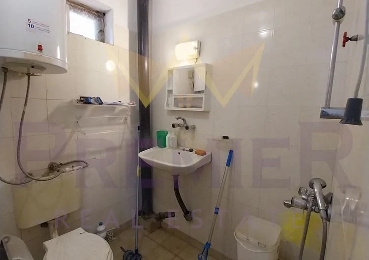 Двуетажна къща в с. Генерал Кантарджиево -  - снимка 9 - Имоти Премиер