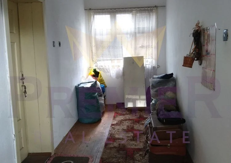 Двуетажна къща в с. Пчелник -  - снимка 3 - Имоти Премиер