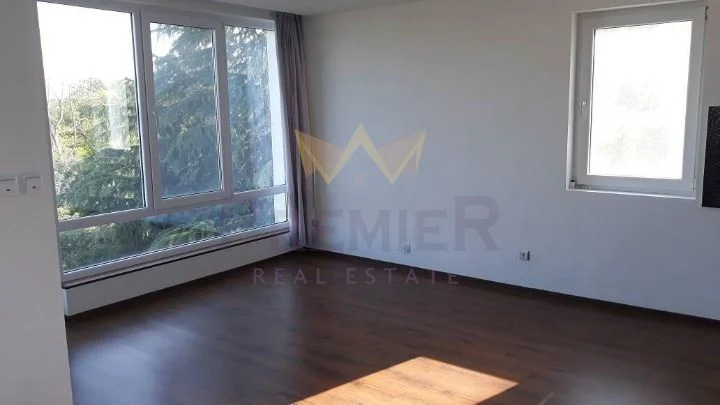 Двуетажна къща в с. Припек -  - снимка 7 - Имоти Премиер