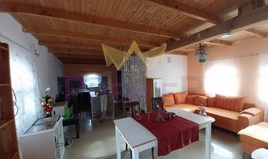 Двуетажна къща в с. Приселци, област Варна. - - снимка 12 - Имоти Премиер