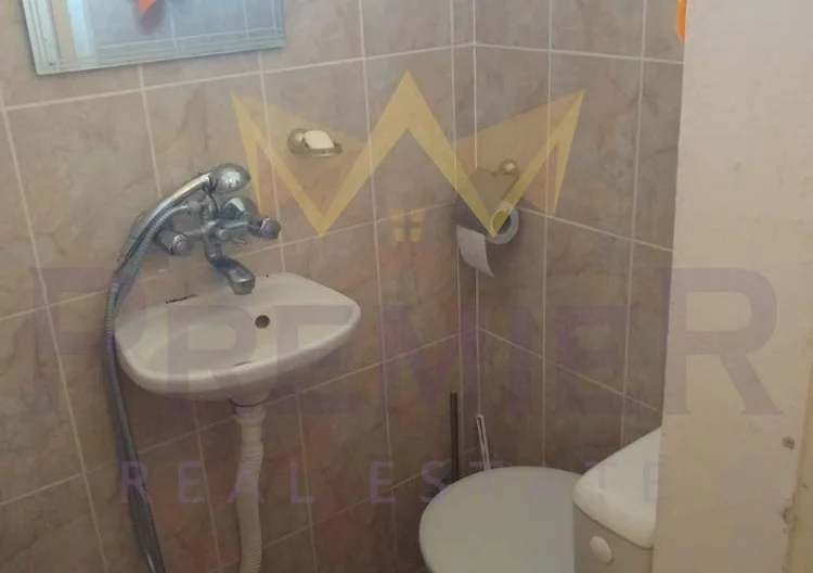 Двуетажна къща в с. Стефан Караджово -  - снимка 11 - Имоти Премиер