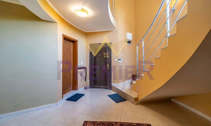 Двуетажна къща в с. Топола - - снимка 2 - Имоти Премиер