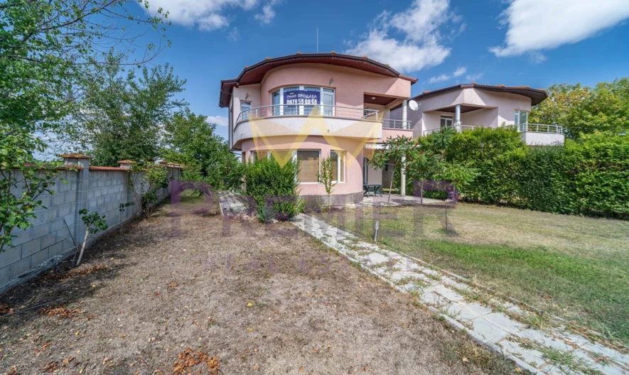 Двуетажна къща в с. Топола - - снимка 23 - Имоти Премиер