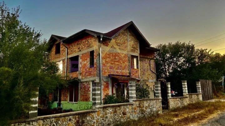 ?Двуетажна къща в сърцето на Странджа – с. Бродилово? -  - снимка 3 - Имоти Премиер