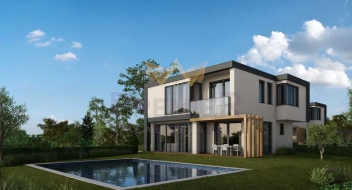 Двуетажна къща в с.Боровец, гр. Варна -  - снимка 1 - Имоти Премиер