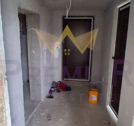 Двуетажна къща в с.Долище, обл. Варна - - снимка 16 - Имоти Премиер