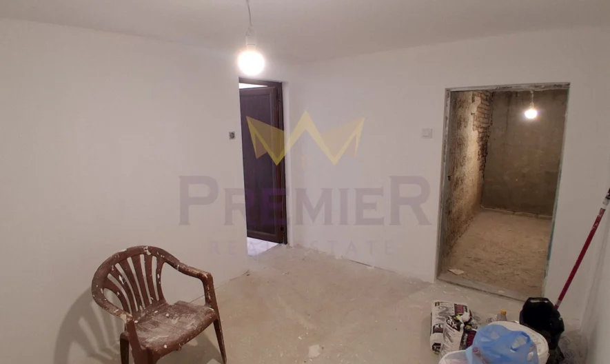 Двуетажна къща в с.Манастир, обл.Варна - - снимка 15 - Имоти Премиер