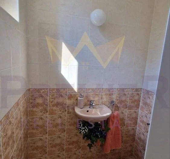 Двуетажна къща в Свети Влас - - снимка 9 - Имоти Премиер