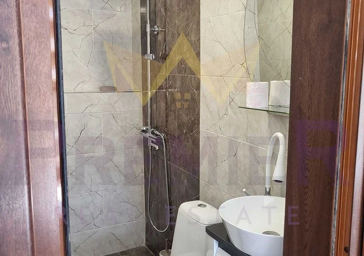 Двуетажна къща,м-т Траката -  - снимка 11 - Имоти Премиер