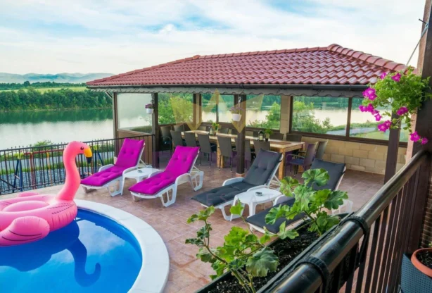 Агенция за недвижими имоти - Имоти Премиер - имот - 749637, Цена: 350000 EUR