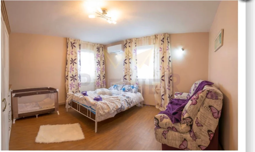 Двуетажна луксознообзаведена къща -  - снимка 12 - Имоти Премиер