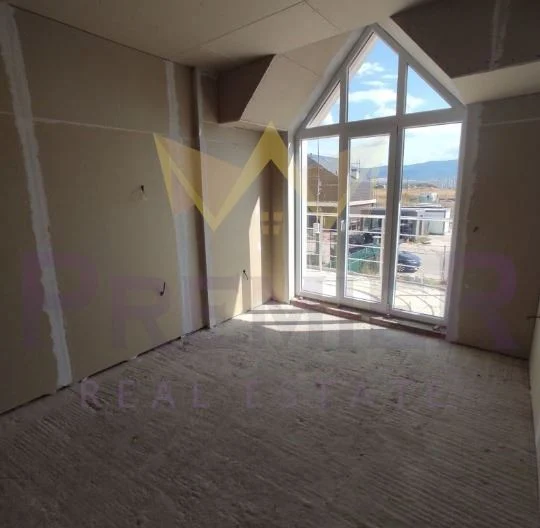 Двуетажна новопостроена къща в с.Равно поле - - снимка 3 - Имоти Премиер