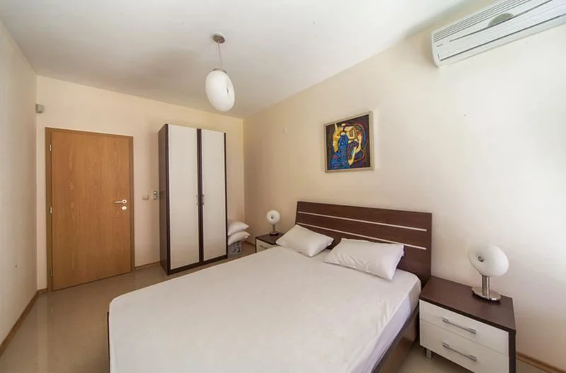 Двуетажна обзаведена къща - - снимка 4 - Имоти Премиер