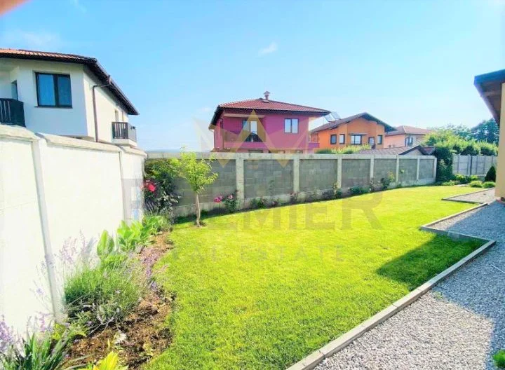 Двуетажна обзаведена къща в гр.Костинброд - - снимка 5 - Имоти Премиер