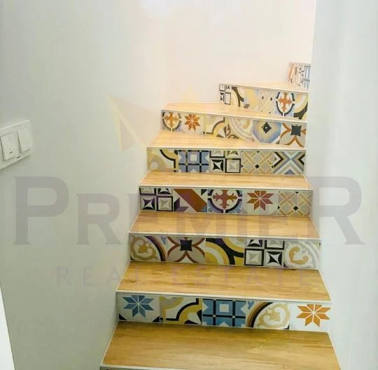 Двуетажна обзаведена къща в гр.Костинброд -  - снимка 8 - Имоти Премиер