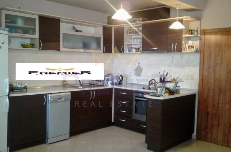 Двуетажна панорамна къща близнак в кв. Виница -  - снимка 3 - Имоти Премиер