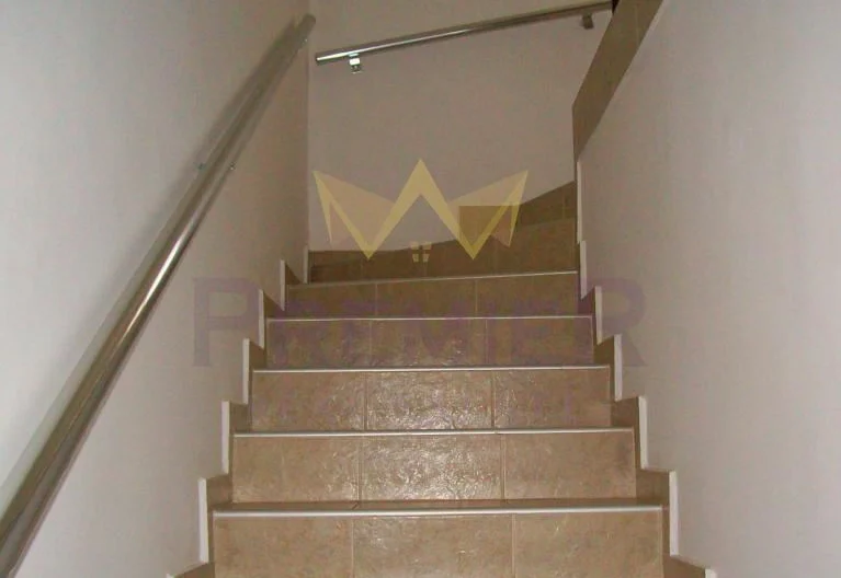 Двуетажна панорамна къща близнак в кв. Виница -  - снимка 7 - Имоти Премиер