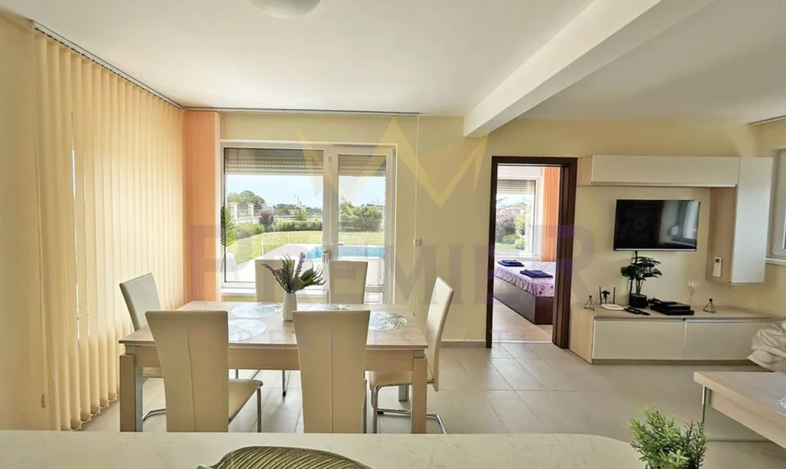 Двуетажна вила с басейн до голф игрище BlackSeaRama Golf & Villas -  - снимка 9 - Имоти Премиер