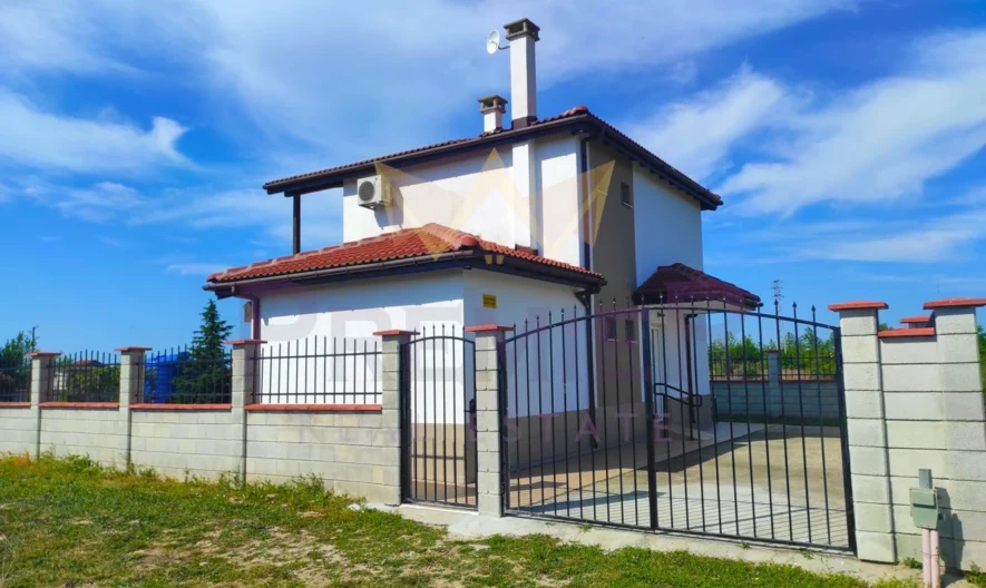 Двуетажна вила с басейн до голф игрище BlackSeaRama Golf & Villas -  - снимка 19 - Имоти Премиер