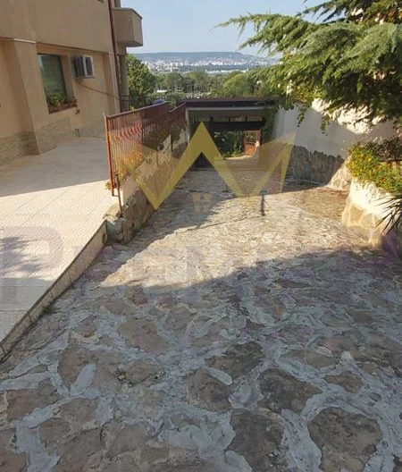 Агенция за недвижими имоти - Имоти Премиер - имот - 761827, Цена: 800000 EUR