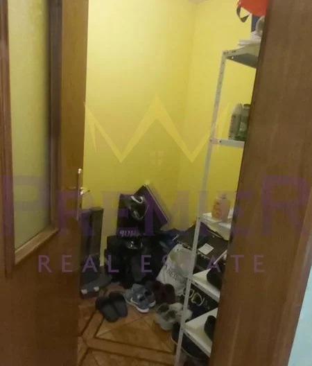 Двуфамилна къща, кв. Аспарухово - - снимка 31 - Имоти Премиер