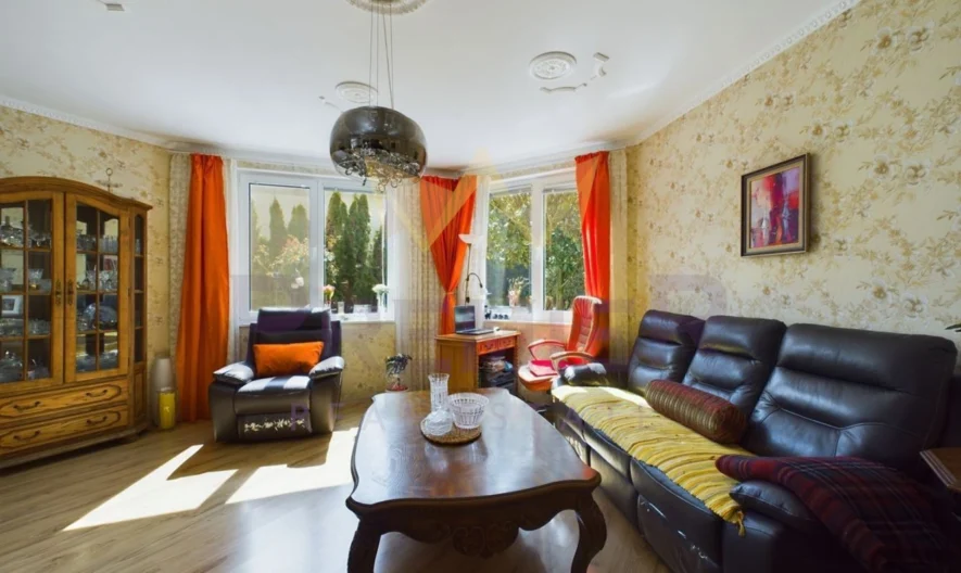 Двухэтажный дом в с. Осеново - - снимка 22 - Имоти Премиер