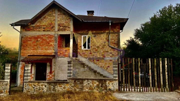 🏡Двухэтажный дом в сердце Странджи – с. Бродилово🏡 -  - снимка 2 - Имоти Премиер