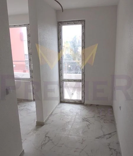 ДВУСТАЕН 75,57 КВ.М. – ОБЗАВЕДЕН С ГЛЕДКА МОРЕ -  - снимка 6 - Имоти Премиер