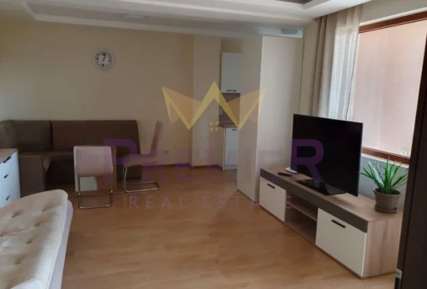 Агенция за недвижими имоти - Имоти Премиер - имот - 753329, Цена: 475 EUR