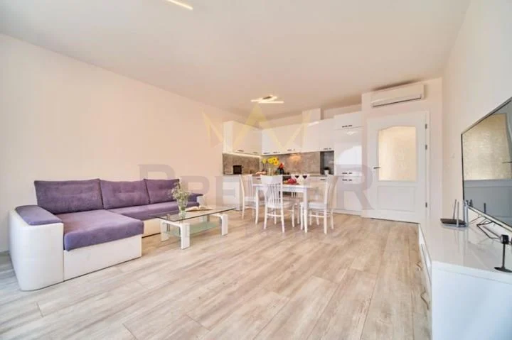 ДВУСТАЕН АПАРАТАМЕНТ К.К. ЗЛАТНИ ПЯСЪЦИ -  - снимка 3 - Имоти Премиер