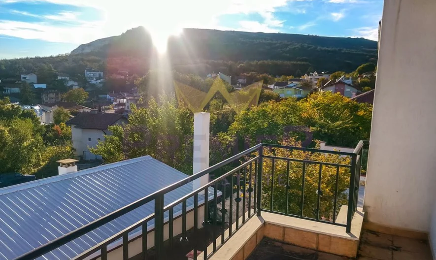 Двустаен апартамент -  - снимка 1 - Имоти Премиер