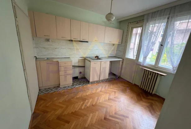 Агенция за недвижими имоти - Имоти Премиер - имот - 1200355, Цена: 140000 EUR