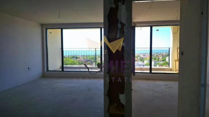 Двустаен апартамент 75кв.м с морска панорама -  - снимка 4 - Имоти Премиер