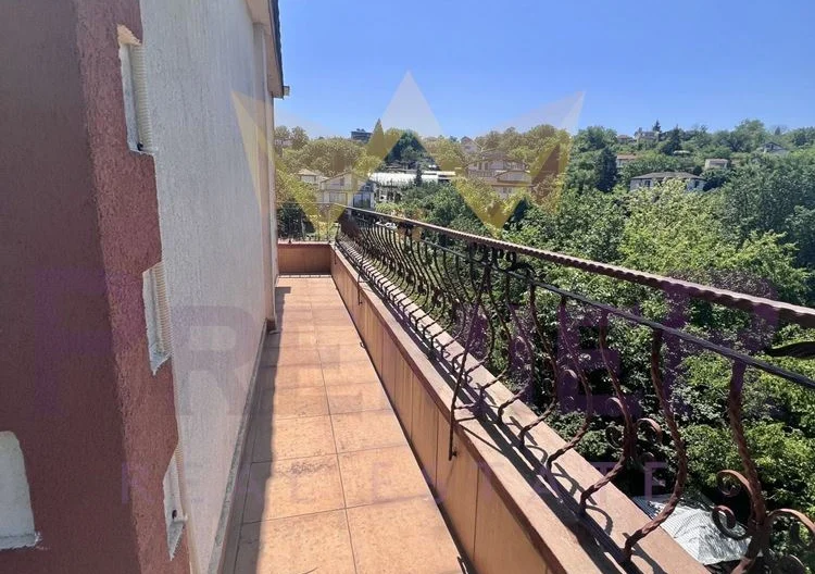 Двустаен апартамент – Галата – гр. Варна -  - снимка 13 - Имоти Премиер