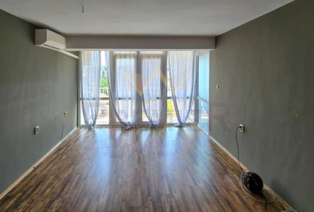 Агенция за недвижими имоти - Имоти Премиер - имот - 1047158, Цена: 185450 EUR