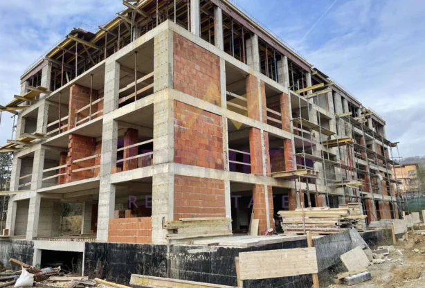 Агенция за недвижими имоти - Имоти Премиер - имот - 1160571, Цена: 99990 EUR