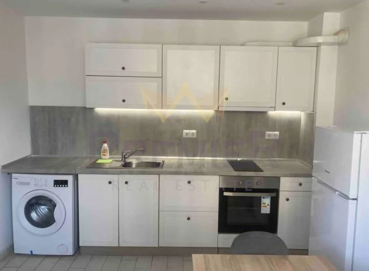 ДВУСТАЕН АПАРТАМЕНТ, АВТОГАРА -  - снимка 1 - Имоти Премиер