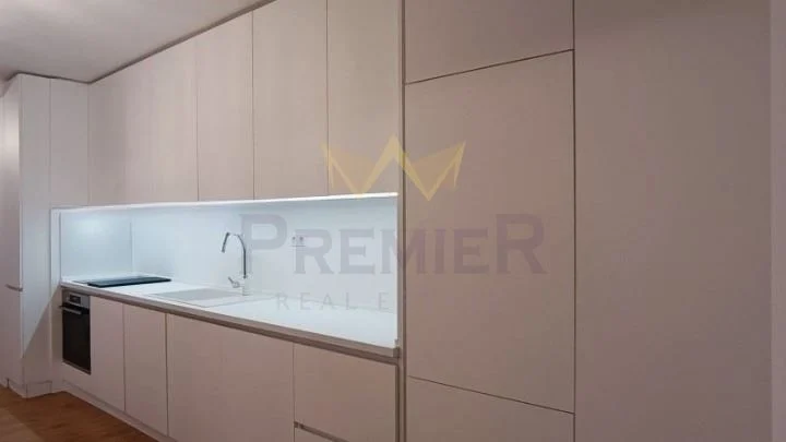 ДВУСТАЕН АПАРТАМЕНТ БРИЗ -  - снимка 1 - Имоти Премиер