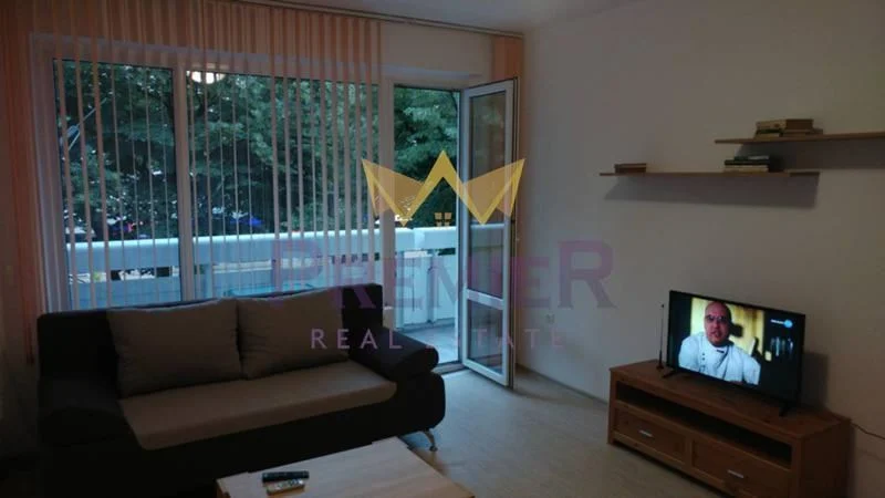 ДВУСТАЕН АПАРТАМЕНТ ЧЕРВЕН ПЛОЩАД - - снимка 3 - Имоти Премиер