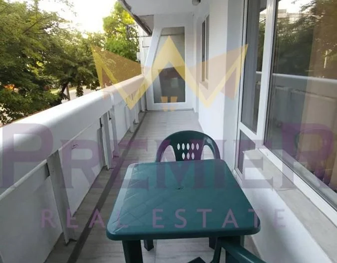 ДВУСТАЕН АПАРТАМЕНТ ЧЕРВЕН ПЛОЩАД - - снимка 8 - Имоти Премиер