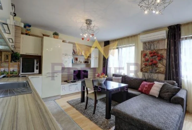 Двустаен апартамент до х-л Черно Море - - снимка 2 - Имоти Премиер