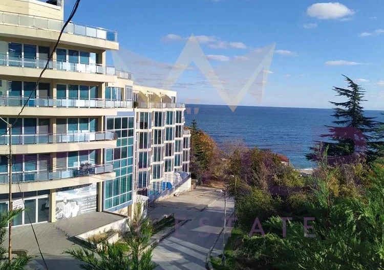 Двустаен Апартамент до к.к.Св.св.Константин и Елена -  - снимка 2 - Имоти Премиер