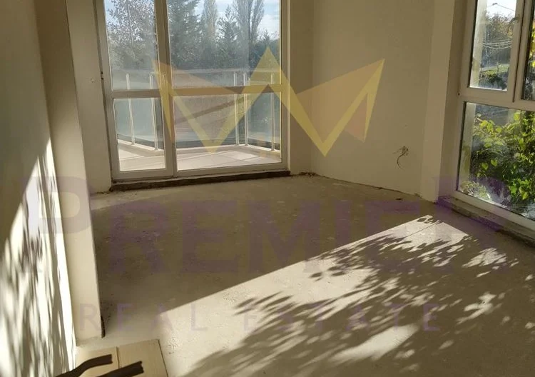 Двустаен Апартамент до к.к.Св.св.Константин и Елена -  - снимка 4 - Имоти Премиер