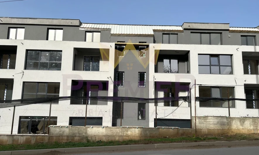 Двустаен апартамент до ключ в м-т Ментешето -  - снимка 2 - Имоти Премиер