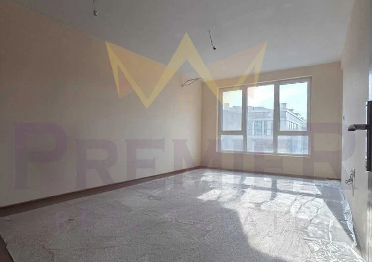 Двустаен апартамент до парк Лаута -  - снимка 2 - Имоти Премиер