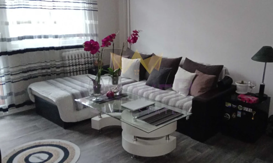 Двустаен апартамент, Дружба 1 - - снимка 1 - Имоти Премиер