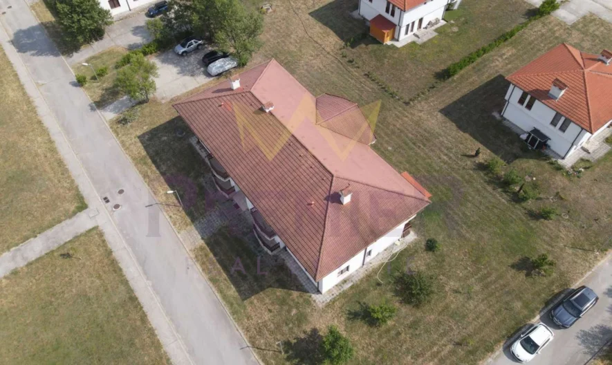 Двустаен апартамент, гр. Долна баня - - снимка 10 - Имоти Премиер