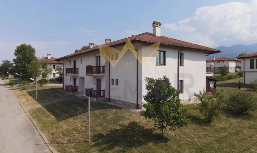 Двустаен апартамент, гр. Долна баня -  - снимка 11 - Имоти Премиер