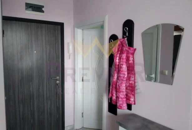 Агенция за недвижими имоти - Имоти Премиер - имот - 1239786, Цена: 450 EUR